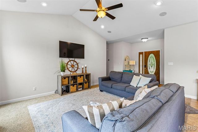 1572 Rue Calais, Bonne Terre, MO 63628