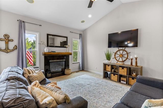 1572 Rue Calais, Bonne Terre, MO 63628