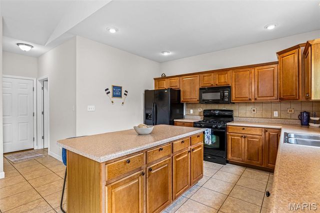 1572 Rue Calais, Bonne Terre, MO 63628