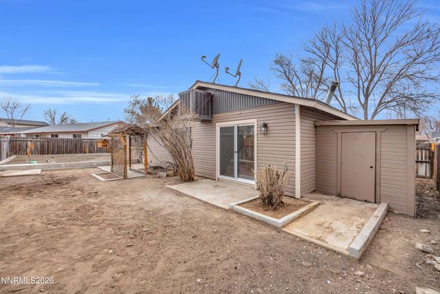 1954 Rio Tinto Drive, Sparks, NV 89434