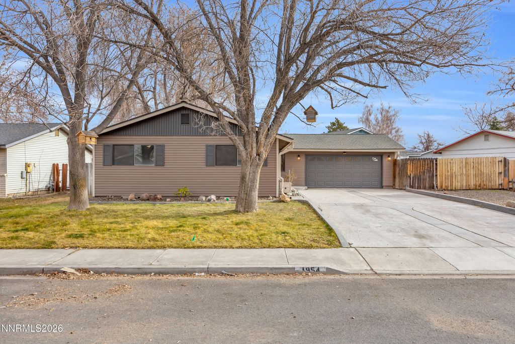 1954 Rio Tinto Drive, Sparks, NV 89434