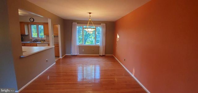 5 CRIDER AVE, Moorestown, NJ 08057