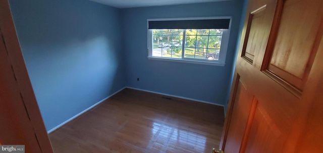 5 CRIDER AVE, Moorestown, NJ 08057