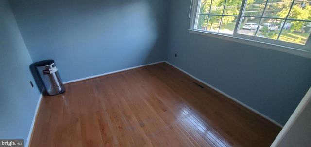 5 CRIDER AVE, Moorestown, NJ 08057