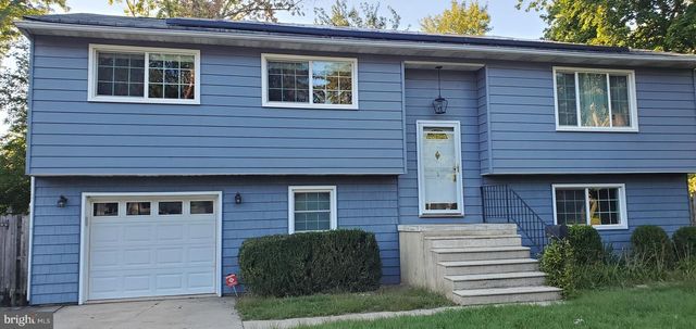 5 CRIDER AVE, Moorestown, NJ 08057