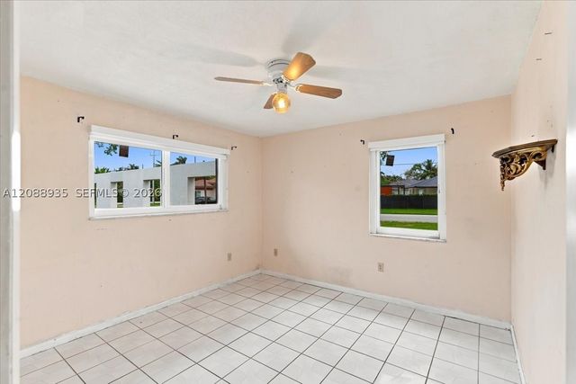 10120 SW 128th St, Miami, FL 33176