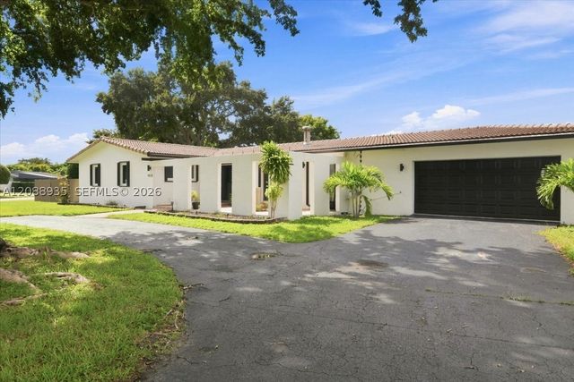 10120 SW 128th St, Miami, FL 33176