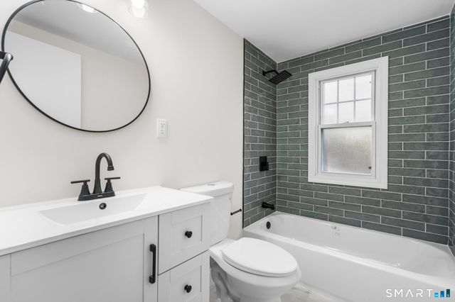 21 Russ Road, Windham, CT 06226