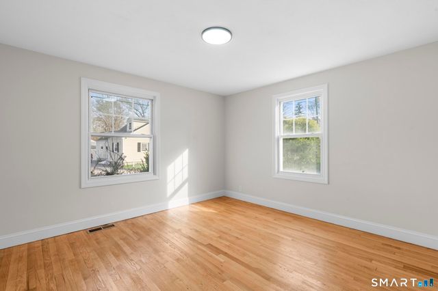 21 Russ Road, Windham, CT 06226