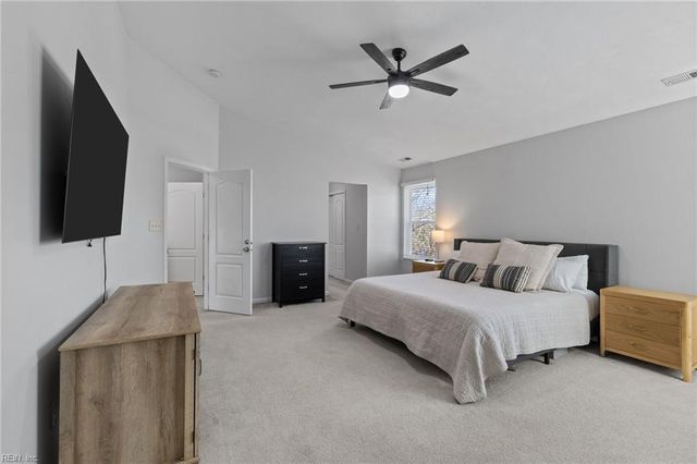 302 Outlaw ST, Chesapeake, VA 23320