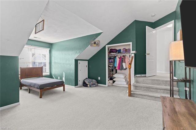 302 Outlaw ST, Chesapeake, VA 23320