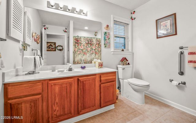 156 Middle Road, Beaufort, SC 29907