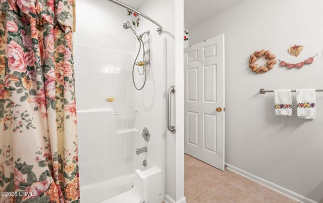 156 Middle Road, Beaufort, SC 29907