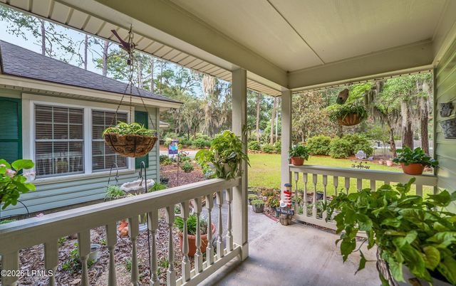 156 Middle Road, Beaufort, SC 29907