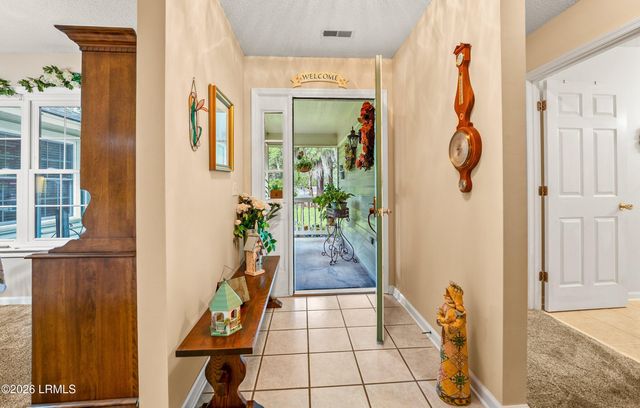 156 Middle Road, Beaufort, SC 29907