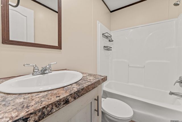 12507 Hebert Rd, Gonzales, LA 70737