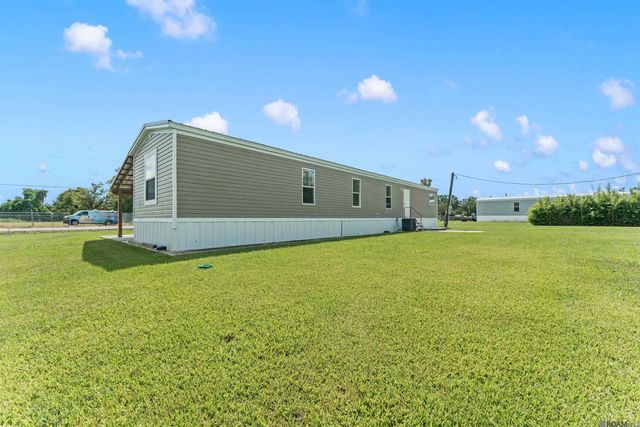 12507 Hebert Rd, Gonzales, LA 70737
