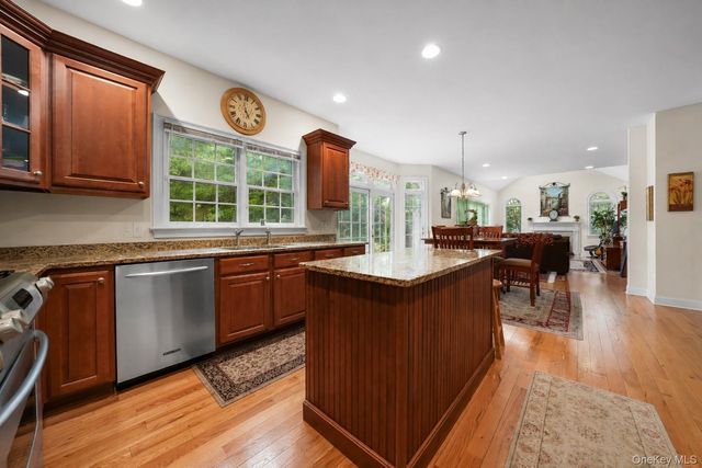 193 Pidgeon Hill Road, Huntington Station, NY 11746