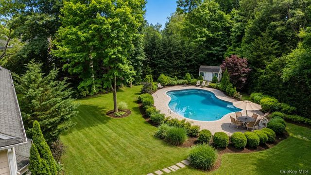 193 Pidgeon Hill Road, Huntington Station, NY 11746
