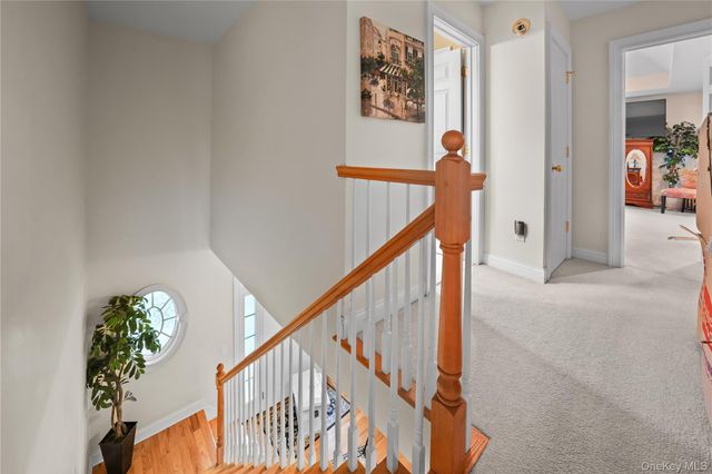 193 Pidgeon Hill Road, Huntington Station, NY 11746