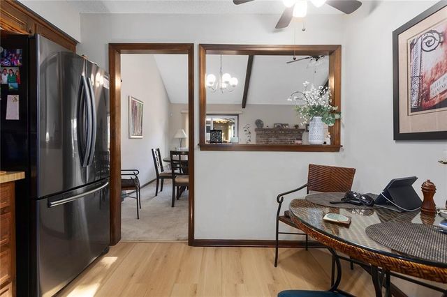 7270 MASTIN Street, Merriam, KS 66203