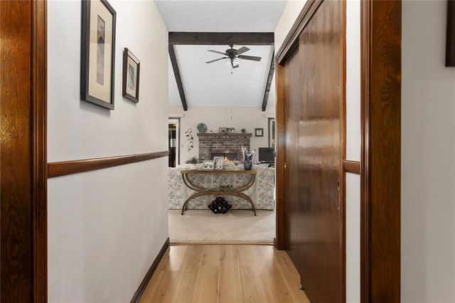 7270 MASTIN Street, Merriam, KS 66203