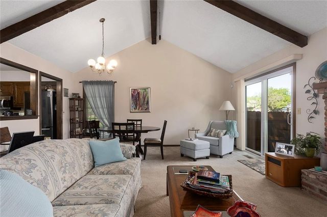 7270 MASTIN Street, Merriam, KS 66203