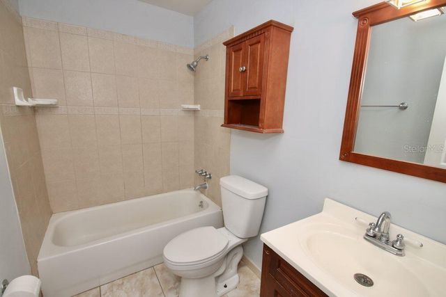 2202 MURDOCK BOULEVARD, Orlando, FL 32817