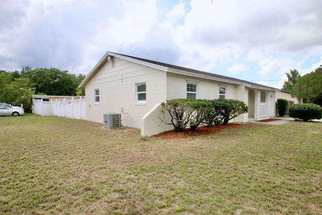 2202 MURDOCK BOULEVARD, Orlando, FL 32817