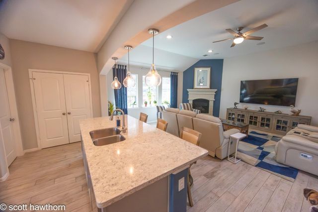 2837 Elia Lane, League City, TX 77573