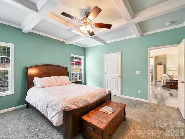 241 West Sunset Ridge Drive, Etowah, NC 28729
