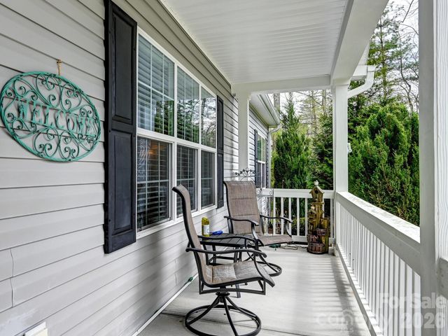 241 West Sunset Ridge Drive, Etowah, NC 28729