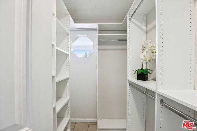 6017 Delphi Street, Los Angeles, CA 90042