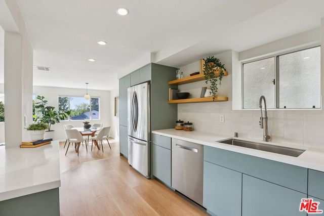 6017 Delphi Street, Los Angeles, CA 90042