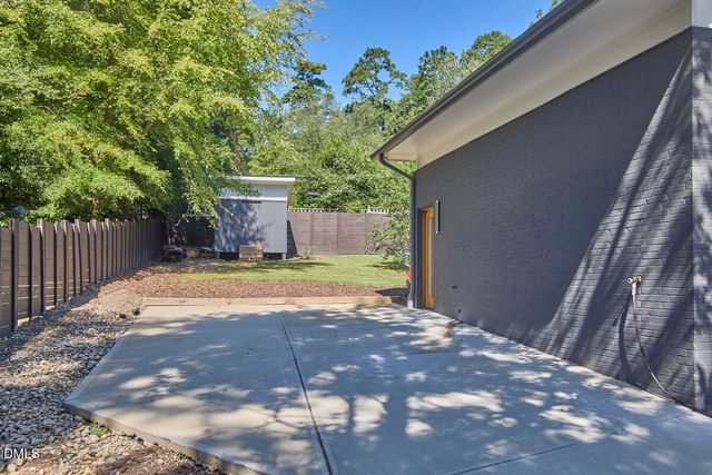 753 Old Mill Road, Chapel Hill, NC 27514