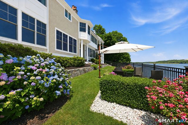 500 River Road, Stratford, CT 06614