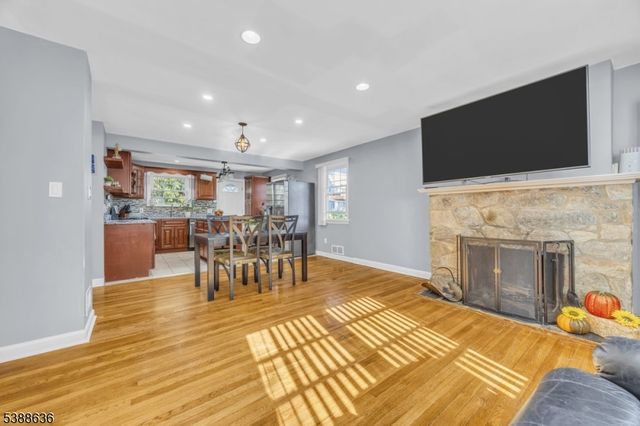 172 Columbia Ave, North Plainfield Boro, NJ 07060