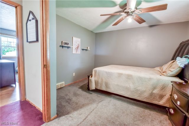 36388 Sunset Drive, Eastlake, OH 44095