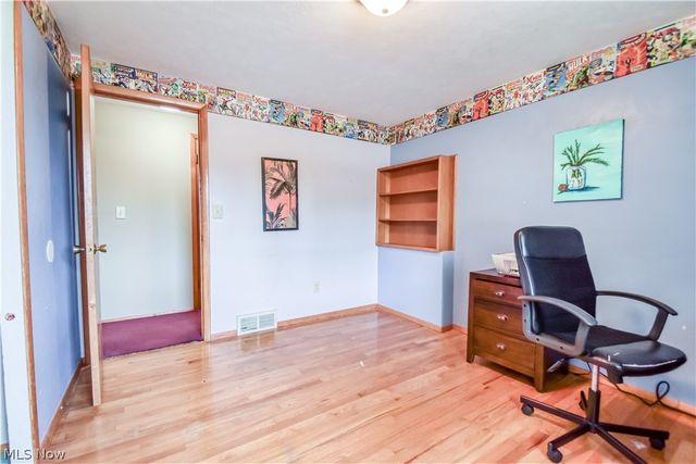 36388 Sunset Drive, Eastlake, OH 44095
