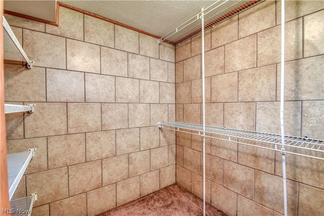36388 Sunset Drive, Eastlake, OH 44095