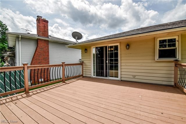 36388 Sunset Drive, Eastlake, OH 44095