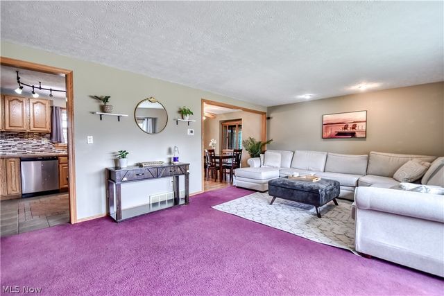 36388 Sunset Drive, Eastlake, OH 44095