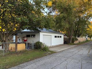 501 & 505 N 12th Street, Niles, MI 49120