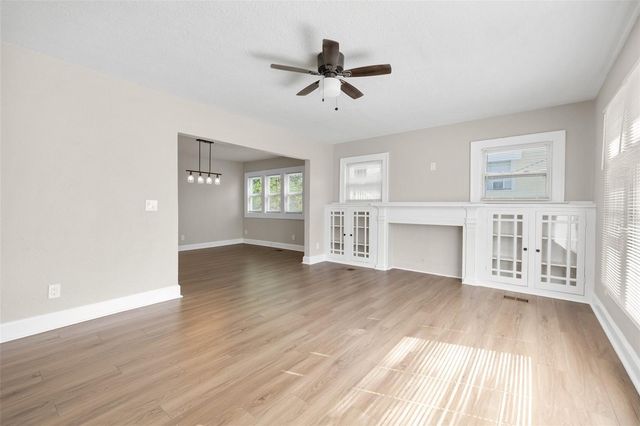 781 31ST AVENUE N, St Petersburg, FL 33704