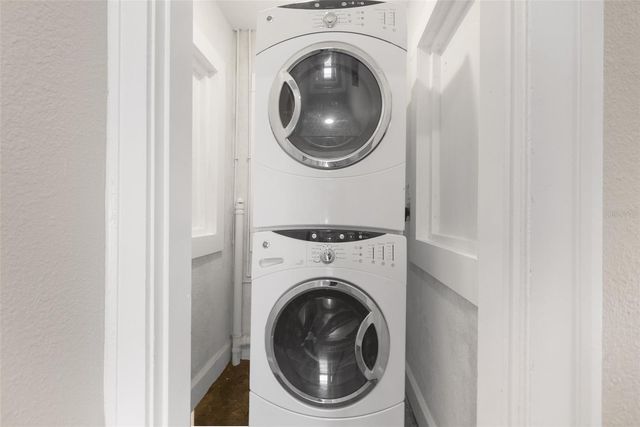 781 31ST AVENUE N, St Petersburg, FL 33704