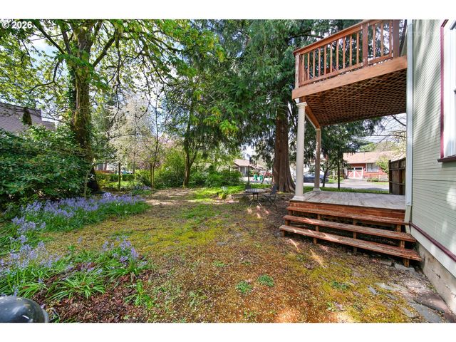 2304 17TH Ave, Forest Grove, OR 97116