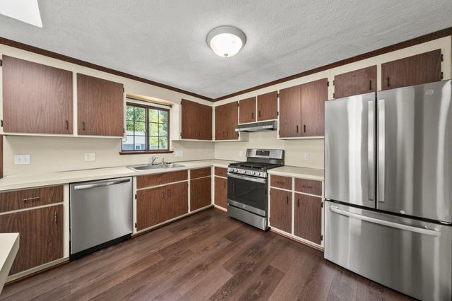 95 Standish Rd, Lynn, MA 01904