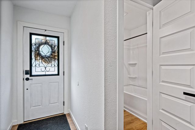 37 River Ln, Crossville, TN 38555