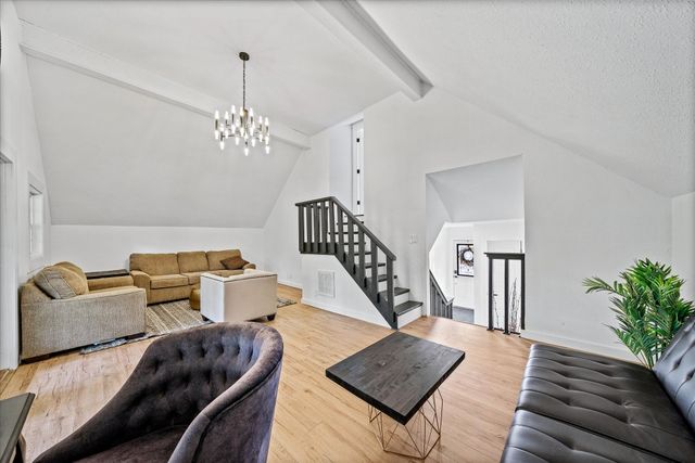 37 River Ln, Crossville, TN 38555