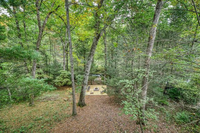 37 River Ln, Crossville, TN 38555